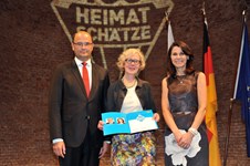 Heimatminister Albert Füracker und Kunstministerin Prof. Dr. med. Marion Kiechle prämieren 100 Heimatschätze
